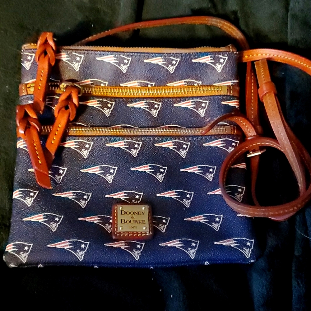 Dooney patriots crossbody